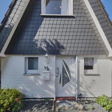 Nyaraló Ferienhaus, Am Ringwall 14 Duhnen